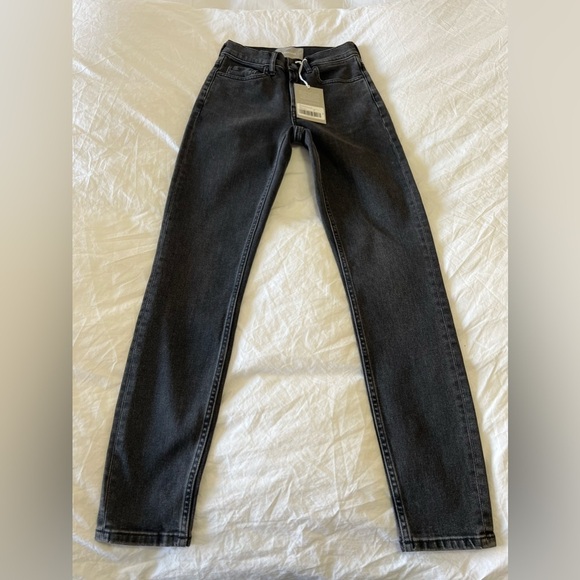 Everlane | Size 23 | High Rise Skinny Jeans | Washed Black | NWT - Picture 1 of 9